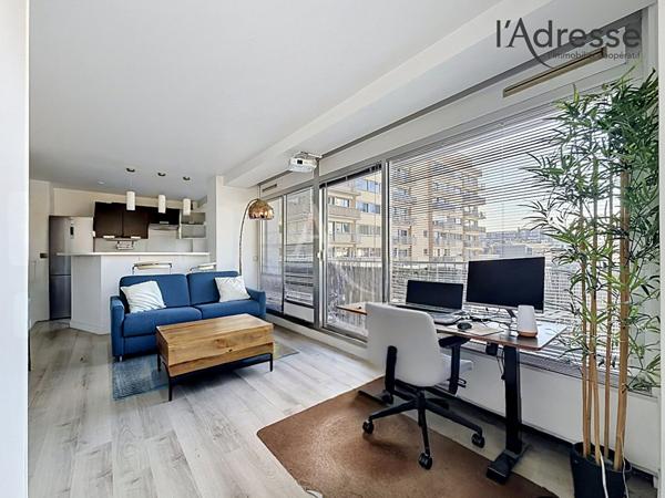 PUTEAUX/ Emeraude - Appartement 2 pièces 47m² - 12m² de Balcon - 1 Cave - 1 Parking