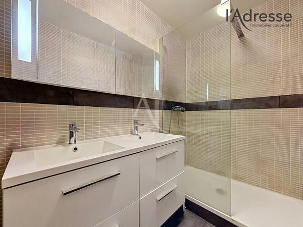 PUTEAUX/ Emeraude - Appartement 2 pièces 47m² - 12m² de Balcon - 1 Cave - 1 Parking