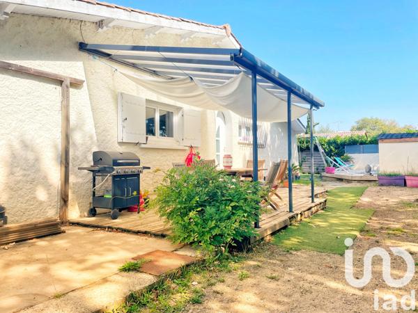 Maison à vendre 6 pièces 115 m² Saint-Médard-en-Jalles