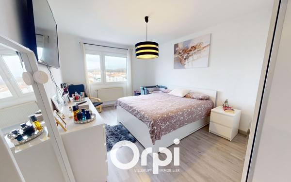 Appartement à vendre    3 pièces • 71,11 m2 Villerupt