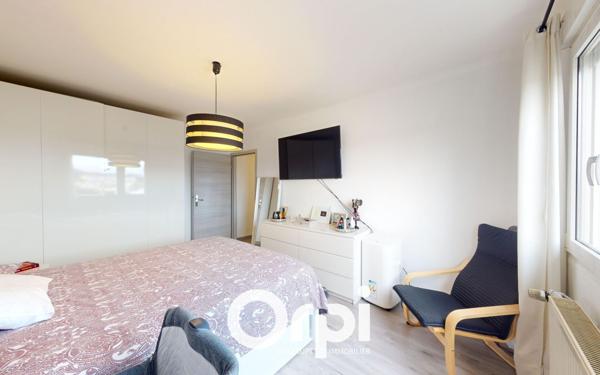 Appartement à vendre    3 pièces • 71,11 m2 Villerupt