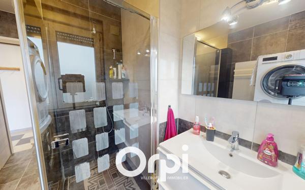 Appartement à vendre    3 pièces • 71,11 m2 Villerupt