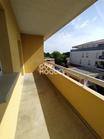 APPARTEMENT T3 - NON MEUBLÉ - PARKING - BALCON - PISCINE
