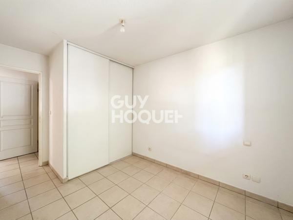 APPARTEMENT T3 - NON MEUBLÉ - PARKING - BALCON - PISCINE
