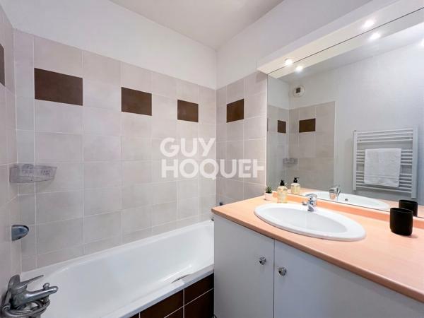 APPARTEMENT T3 - NON MEUBLÉ - PARKING - BALCON - PISCINE