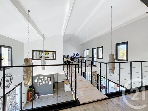 Maison à vendre  9 pièces - 341 m 2   STE SIGOLENE  - 43