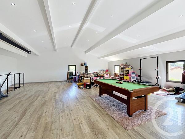 Maison à vendre  9 pièces - 341 m 2   STE SIGOLENE  - 43