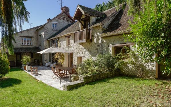 Maison à vendre    6 pièces • 371 m2 Morigny-Champigny