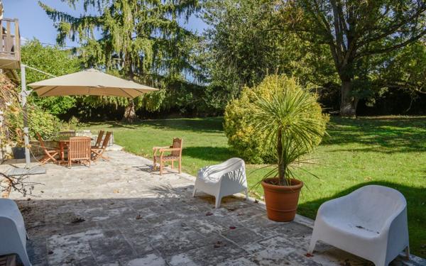 Maison à vendre    6 pièces • 371 m2 Morigny-Champigny