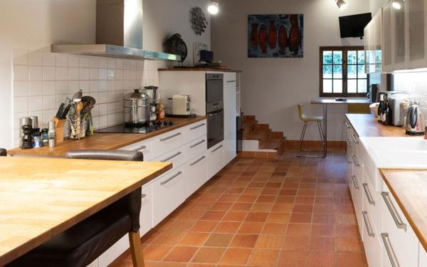 Maison à vendre    6 pièces • 371 m2 Morigny-Champigny