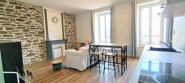Appartement centre-ville,  proche, faculté de médecine et hôpital Morvan.