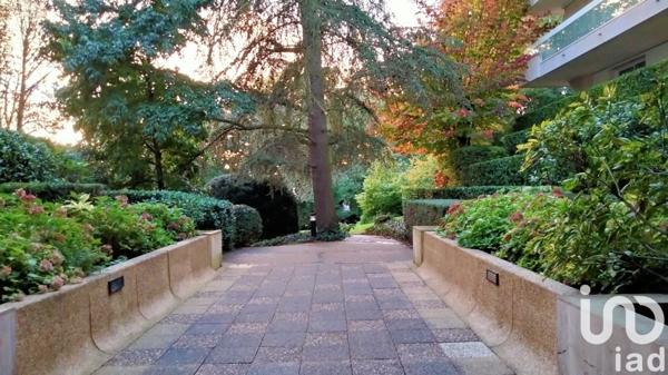 Appartement 6 pièces de 122 m² à Viroflay (78220)