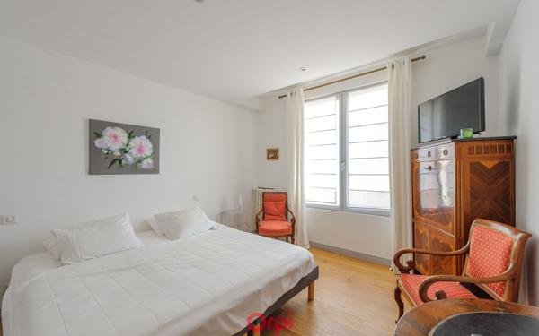 Maison à vendre    5 pièces • 170 m2 La Rochelle