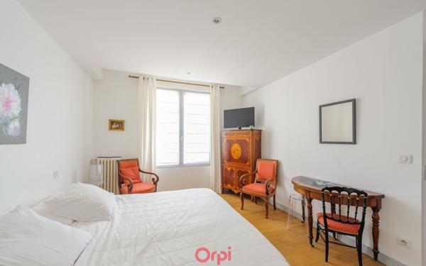 Maison à vendre    5 pièces • 170 m2 La Rochelle