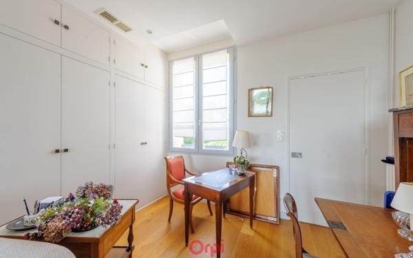 Maison à vendre    5 pièces • 170 m2 La Rochelle