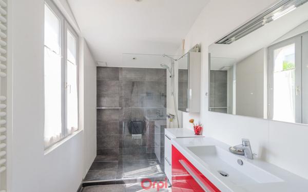 Maison à vendre    5 pièces • 170 m2 La Rochelle