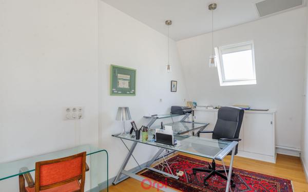 Maison à vendre    5 pièces • 170 m2 La Rochelle