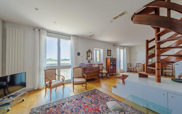 Maison à vendre    5 pièces • 170 m2 La Rochelle