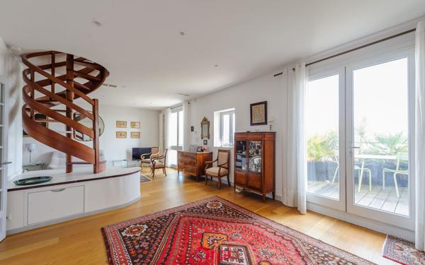 Maison à vendre    5 pièces • 170 m2 La Rochelle