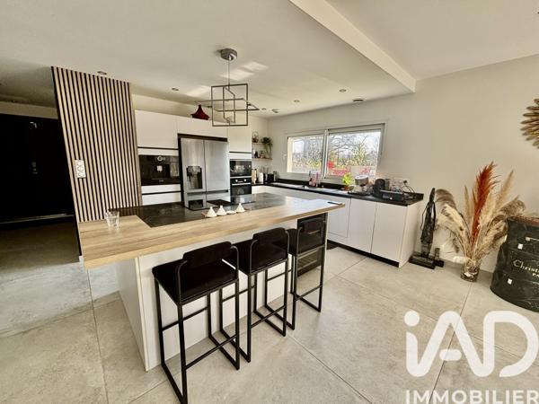 Maison à vendre 5 pièces 168,39 m² Montussan
