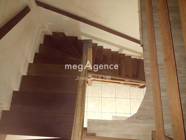 Maison à MATOURY, 97351 - 6 pièces 200m²