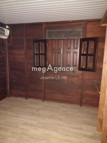Maison à MATOURY, 97351 - 6 pièces 200m²