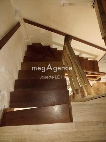 Maison à MATOURY, 97351 - 6 pièces 200m²