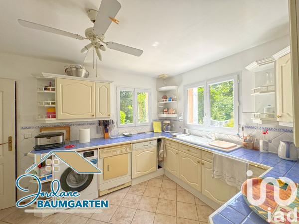 Maison à vendre 7 pièces 166 m² Saint-Georges-de-Didonne