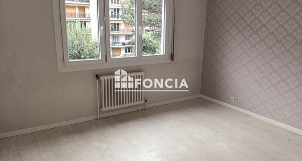 Location Appartement 5 pièces 91.08 m² - Saint-jean-de-maurienne 73300