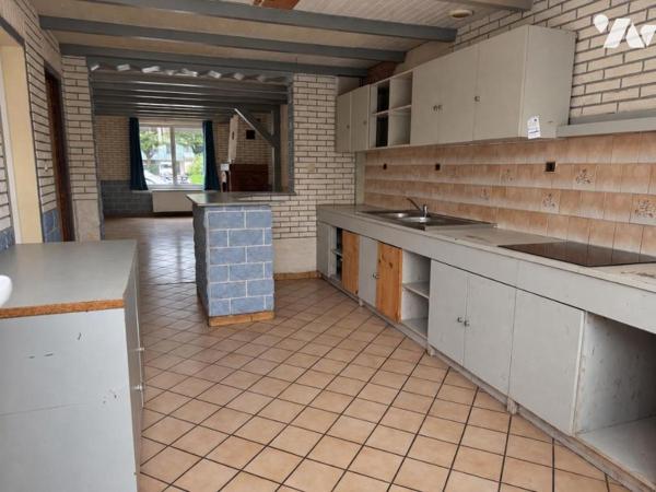 MAISON DE VILLE AVEC JARDIN EXPOSÉ SUD – PROCHE DU PARC SAINT-PIERRE