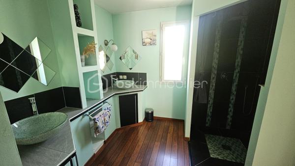 Maison de 211 m²