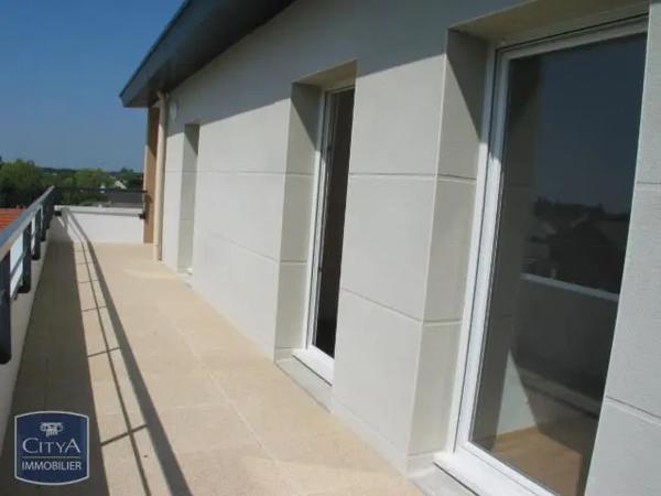 Appartement à louer 4 pièces 78.04m²