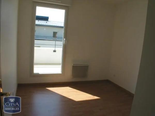 Appartement à louer 4 pièces 78.04m²