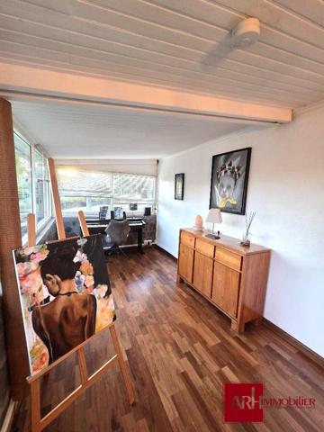 A vendre - Très belle Villa - Le Guillaume Saint-Paul - Terrain bien arboré - F5 - Larges varangues