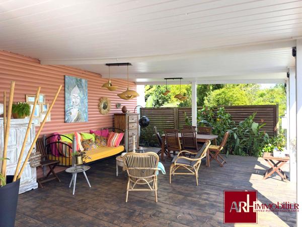 A vendre - Très belle Villa - Le Guillaume Saint-Paul - Terrain bien arboré - F5 - Larges varangues