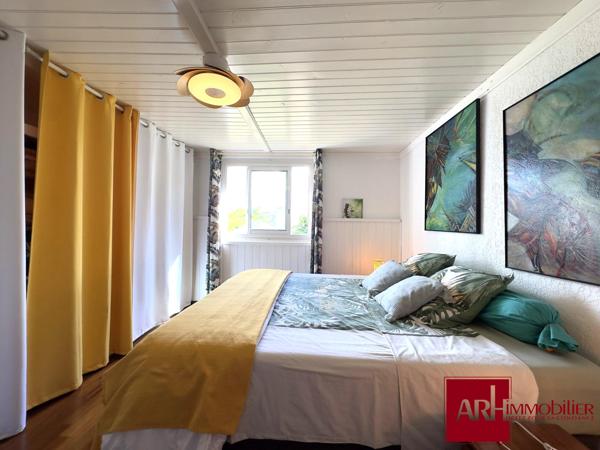 A vendre - Très belle Villa - Le Guillaume Saint-Paul - Terrain bien arboré - F5 - Larges varangues