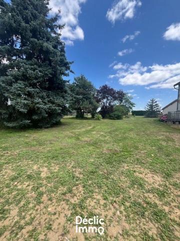 Vente terrain constructible Neuville de poitou, 1350m² 29 300€ Vienne Poitou-charentes