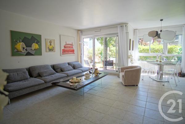 Appartement F3 à vendre  3 pièces - 76,61 m2 CRETEIL - 94