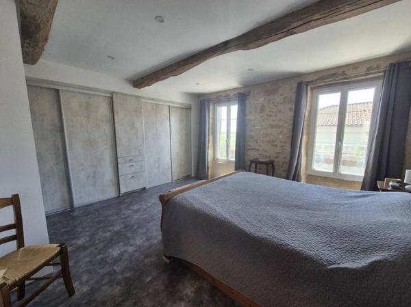 Maison de caractère de 290m2 avec sauna et jacuzzi