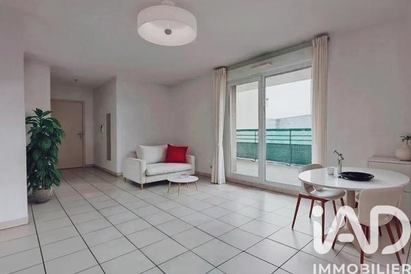 Appartement à vendre 3 pièces 58 m² Vénissieux