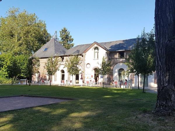 INVESTISSEMENT LOCATIF – Honfleur – Résidence de Tourisme Goélia Résidence du Parc – 5,59 % de rentabilité