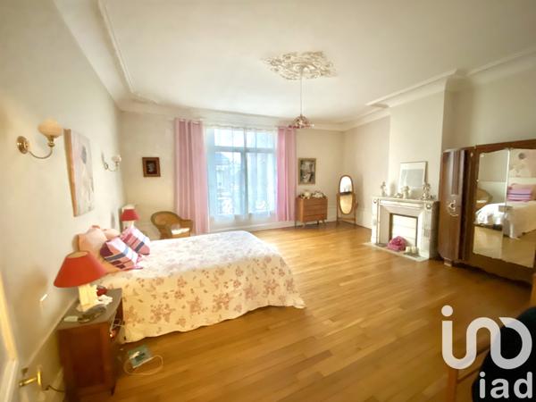 Immeuble à vendre 310 m² Saint-Quentin