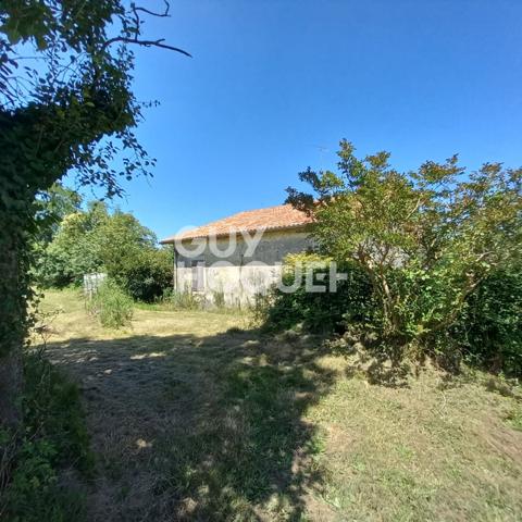 Ensemble à réhabiliter sur terrain 4700m²