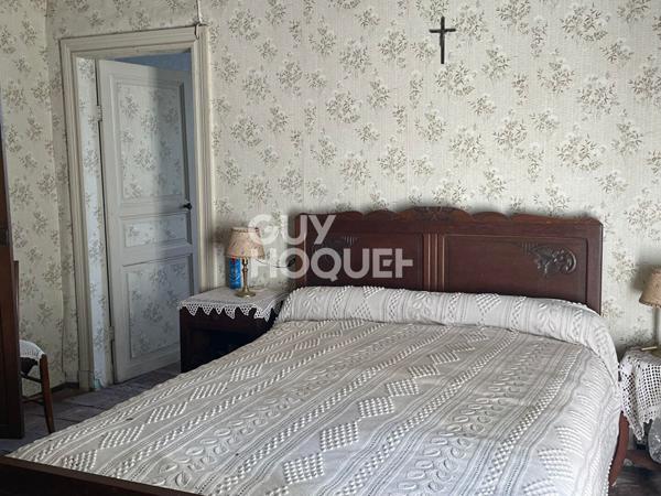 Ensemble à réhabiliter sur terrain 4700m²