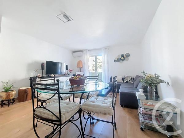 Appartement F4 à vendre  4 pièces - 78,70 m 2   DRAGUIGNAN  - 83