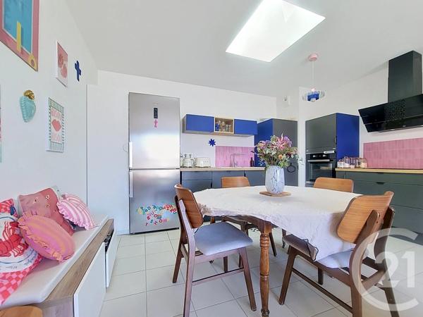 Appartement F4 à vendre  4 pièces - 78,70 m 2   DRAGUIGNAN  - 83