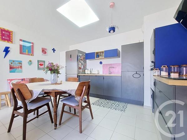 Appartement F4 à vendre  4 pièces - 78,70 m 2   DRAGUIGNAN  - 83
