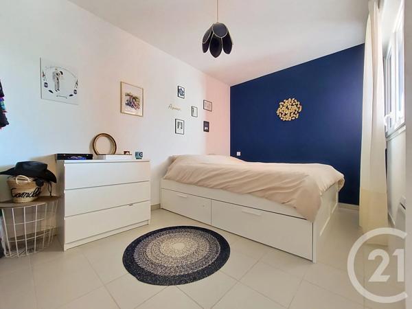 Appartement F4 à vendre  4 pièces - 78,70 m 2   DRAGUIGNAN  - 83