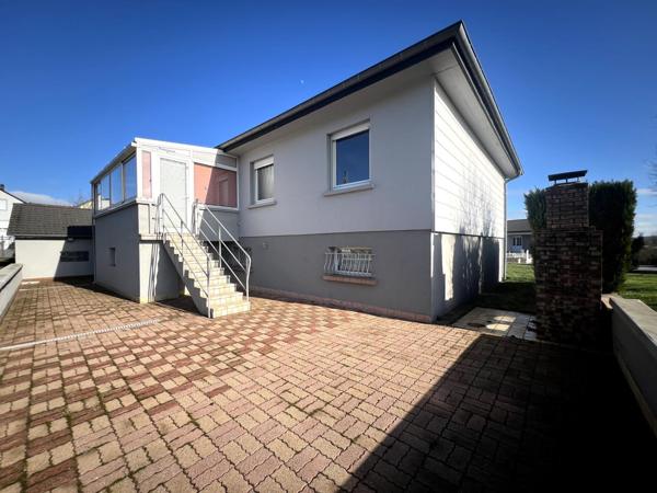 Maison + sous-sol aménagé, 3 garages