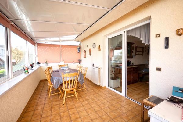 Maison + sous-sol aménagé, 3 garages